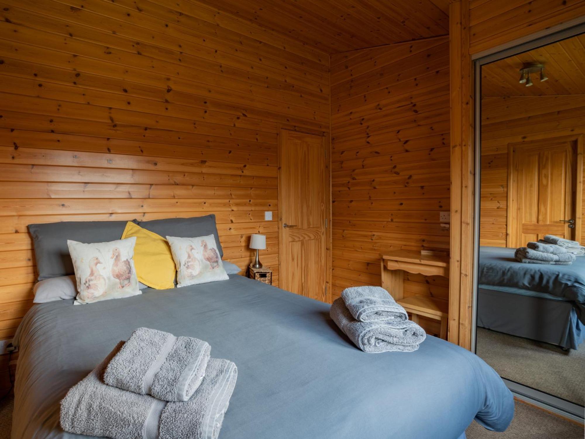 Chalet Loch Leven Lodge 10 By Interhome Kinross Kültér fotó